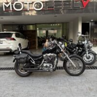 SUZUKI BOULEVARD S83 2005
