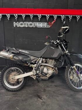 SUZUKI DR 650 2023