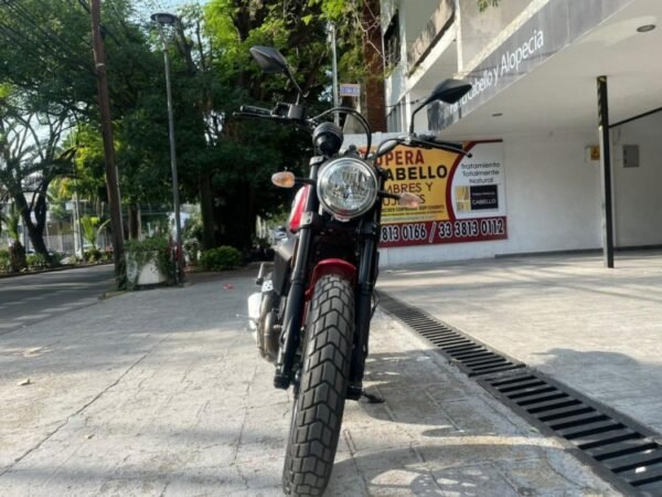 DUCATI SCRAMBLER 800 2018 - Image 3