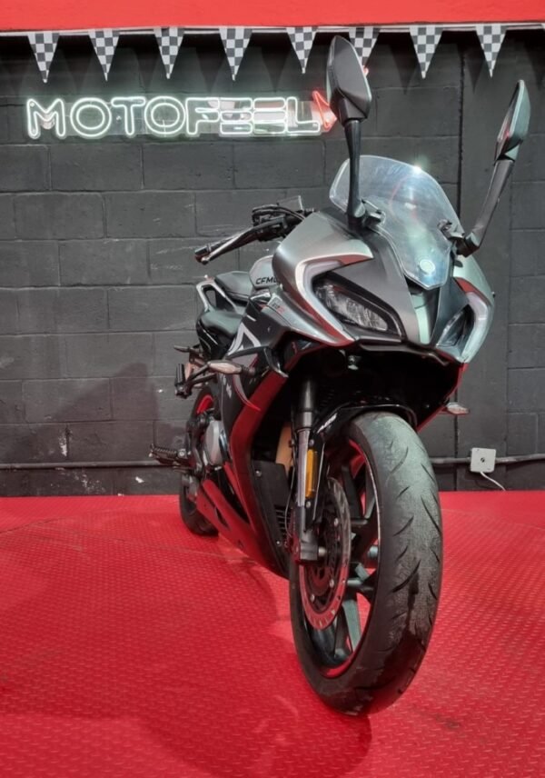 CF MOTO 300 SR 2023 - Image 3