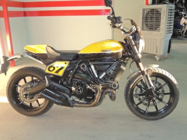 DUCATI SCRAMBLER FULL THROTTLE 2019