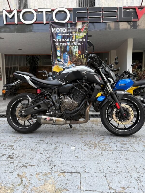 YAMAHA MT 07 2018