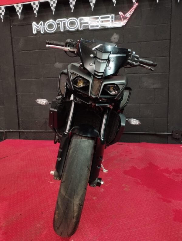 YAMAHA MT10 2019 - Image 3