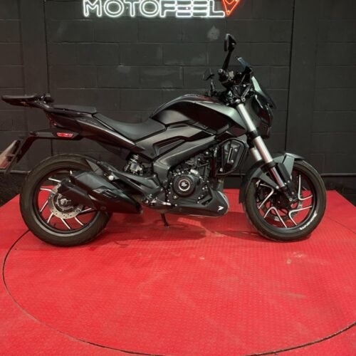 BAJAJ DOMINAR 400 2024