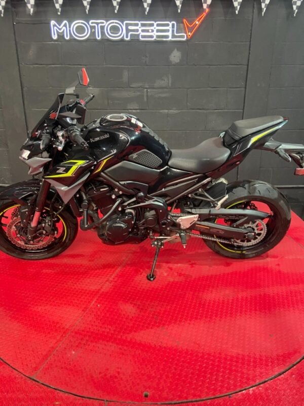 KAWASAKI Z900 2024 - Image 5