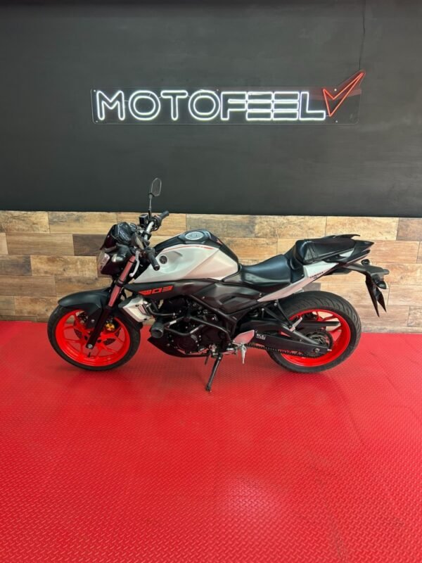 YAMAHA MT03 2020 - Image 5