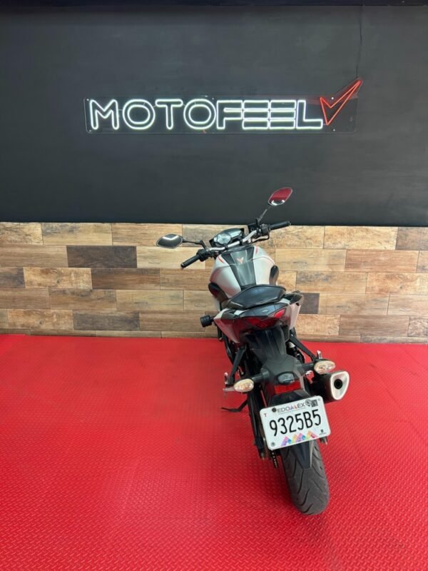 YAMAHA MT03 2020 - Image 6
