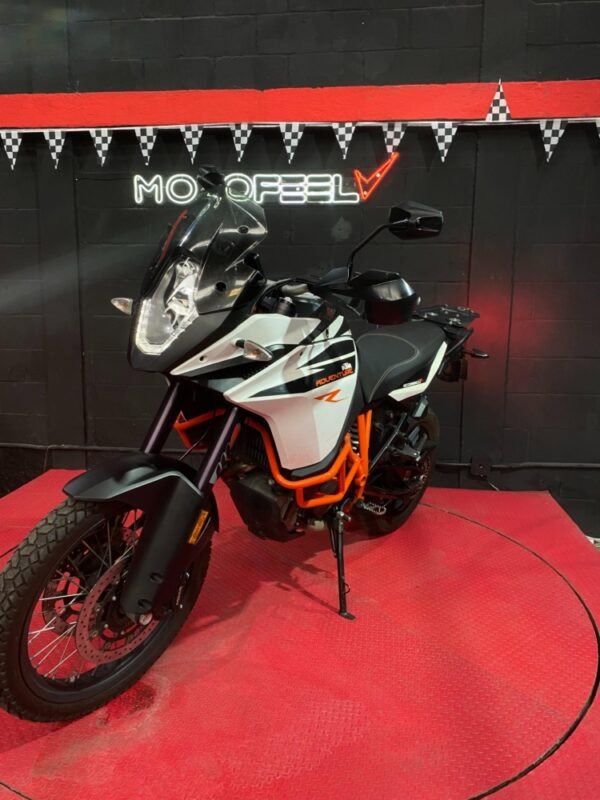 KTM 1090 R 2018 - Image 4