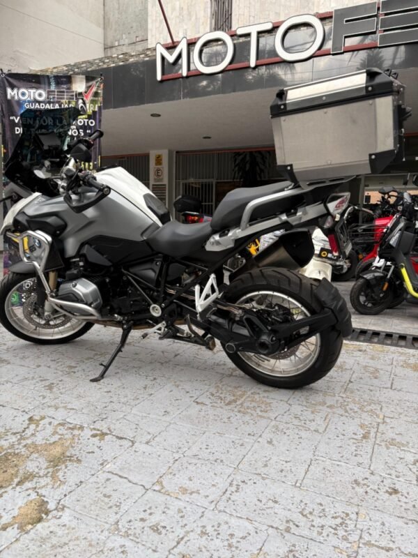 BMW R1200GS 2015 - Image 6