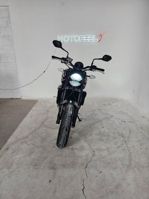 TRIUMPH TRIDENT 660 2022 - Image 3