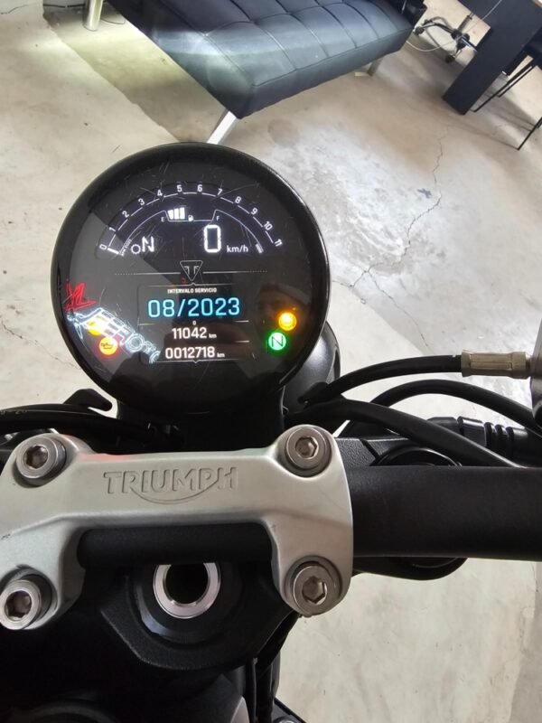TRIUMPH TRIDENT 660 2022 - Image 7