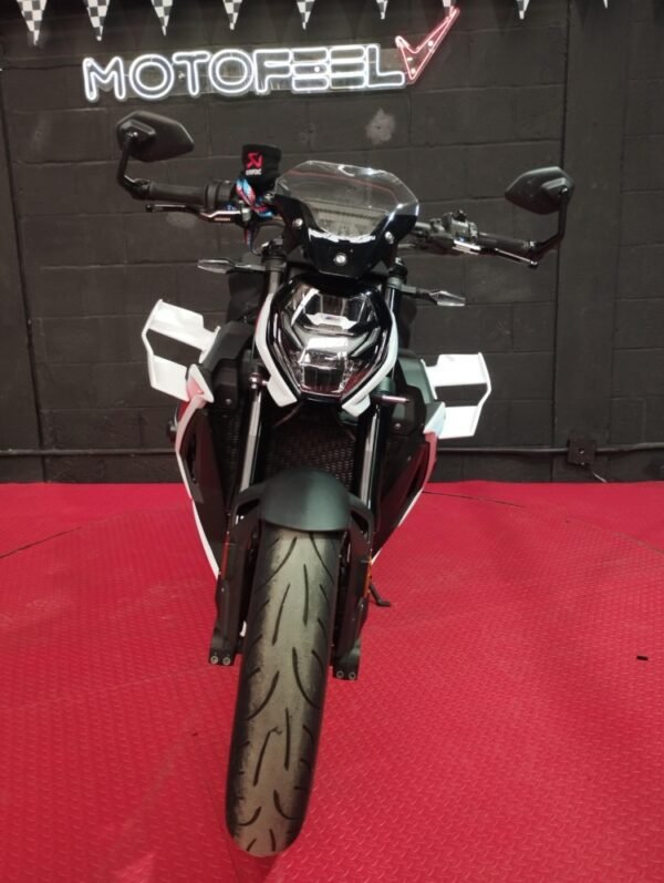 BMW M 1000R 2024 - Image 3