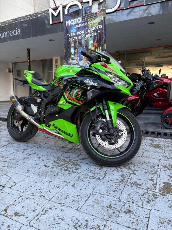 KAWASAKI ZX4RR 2024 - Image 2