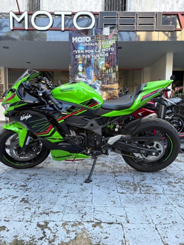 KAWASAKI ZX4RR 2024 - Image 5