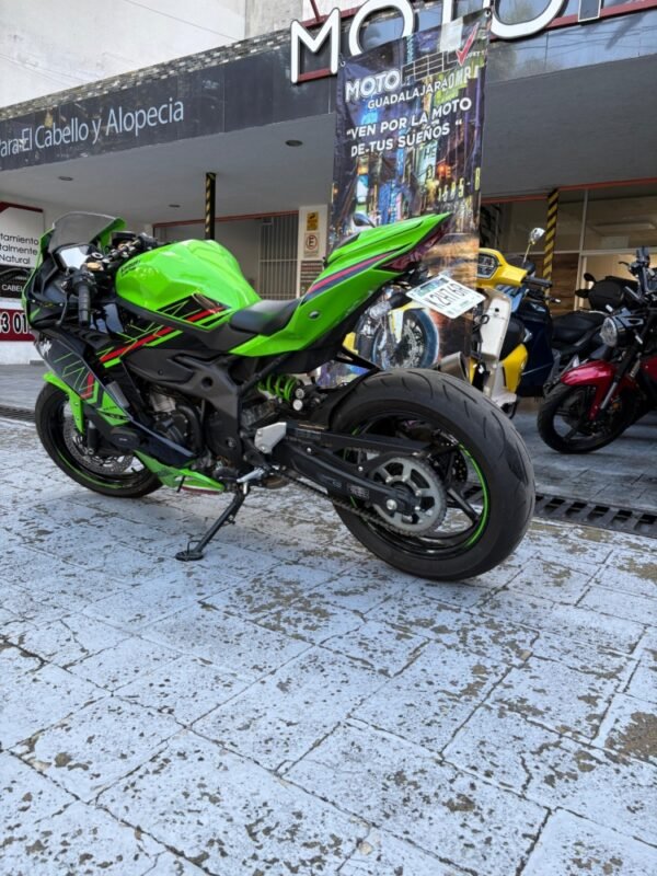 KAWASAKI ZX4RR 2024 - Image 6