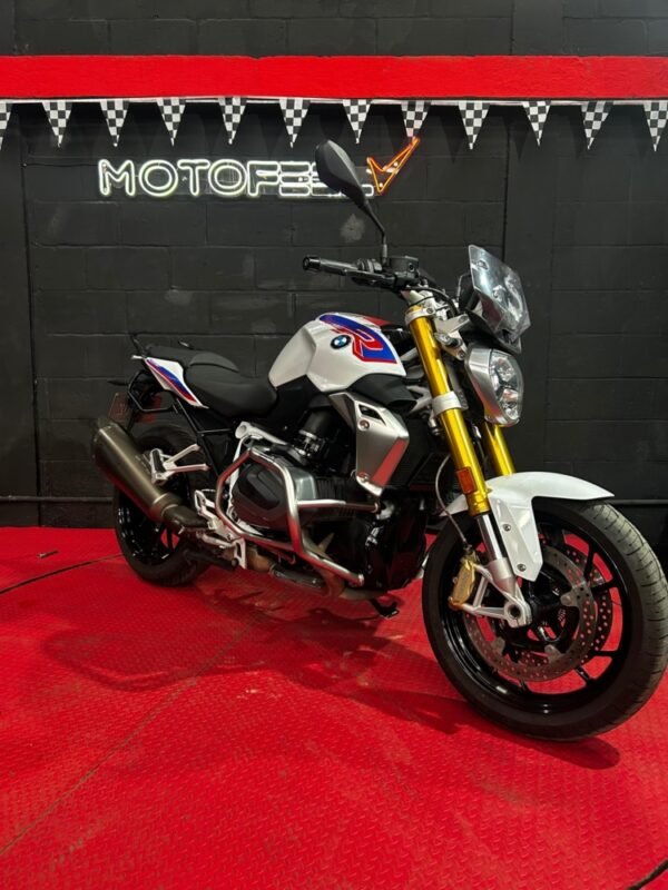 BMW R1250R 2021 - Image 2