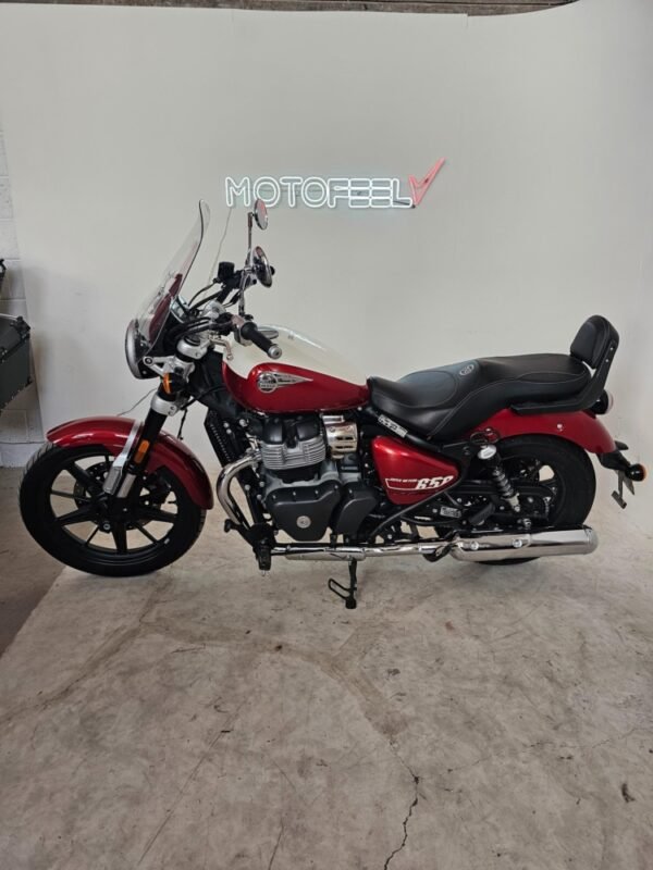 ROYAL ENFIELD SUPERMETEOR 650 2024 - Image 5