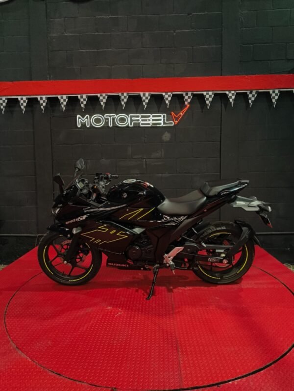 SUZUKI GIXXER 150 SF 2025 - Image 5