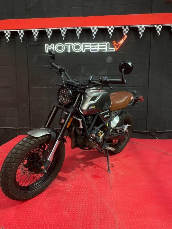 MB HORNET RLINE  250CC SCRAMBLE  2023 - Image 4