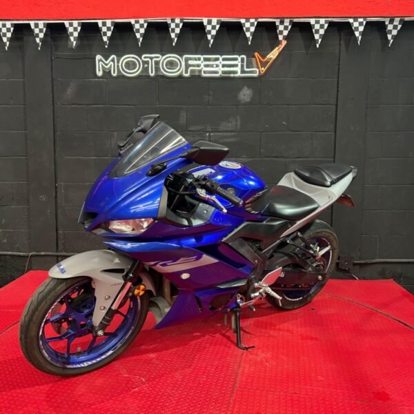 YAMAHA R3 2022 - Image 4
