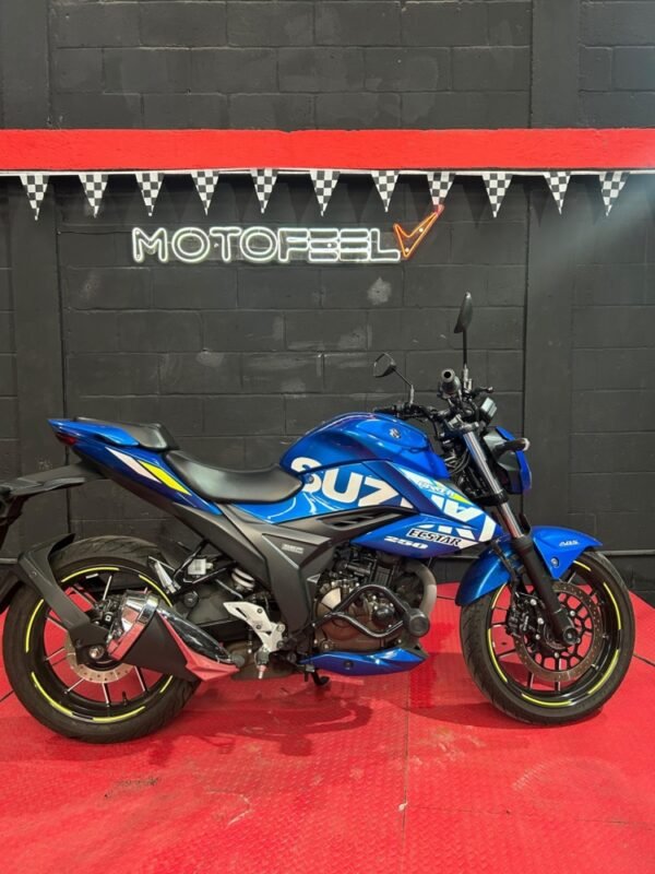SUZUKI GIXXER  2022