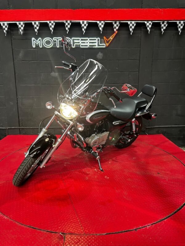 BAJAJ AVENGER 2024 - Image 4