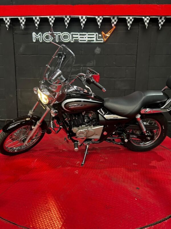 BAJAJ AVENGER 2024 - Image 5