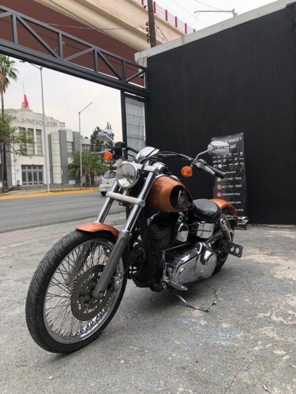 HARLEY DAVIDSON DYNA - Image 4