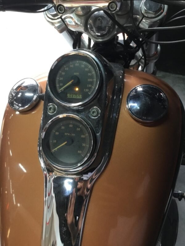 HARLEY DAVIDSON DYNA - Image 7