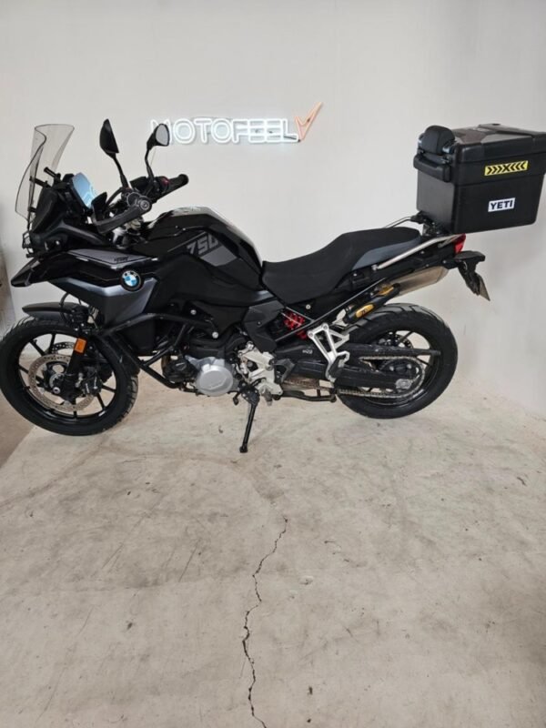 BMW F 750 GS TRIPLE BLACK 2022 - Image 5