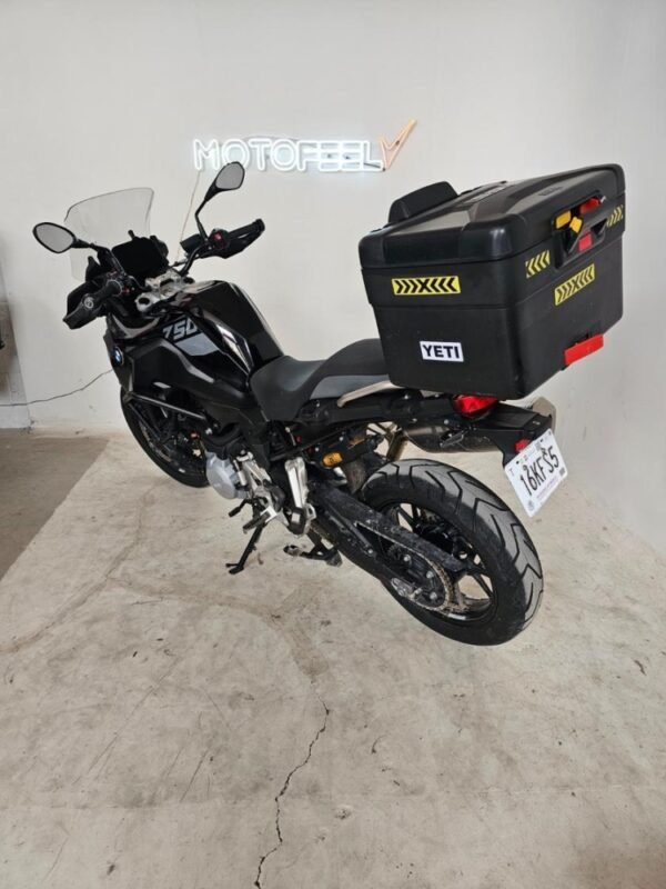 BMW F 750 GS TRIPLE BLACK 2022 - Image 6