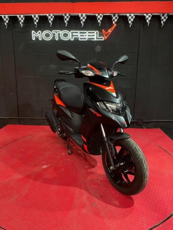 APRILIA SR 160 2025 - Image 2