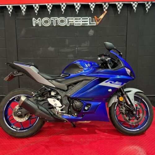 YAMAHA R3 2022