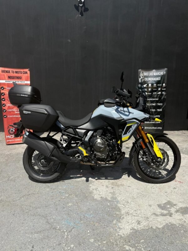 SUZUKI VSTORM 800 2023