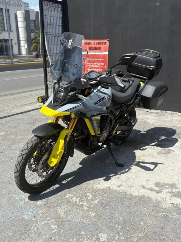 SUZUKI VSTORM 800 2023 - Image 4