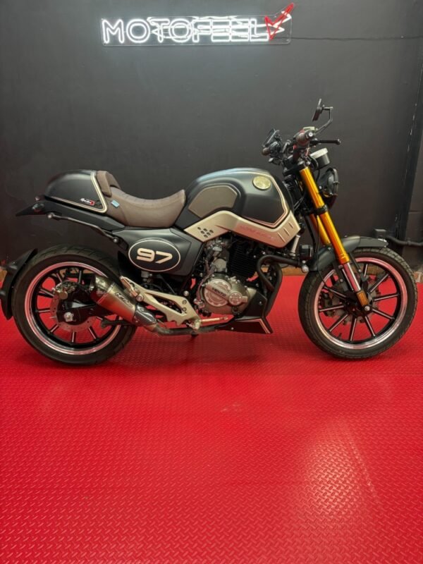 VENTO SCREAMER 300