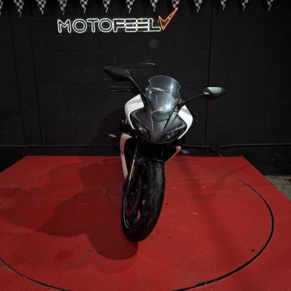 CFMOTO 250 SRS 2024 - Image 3