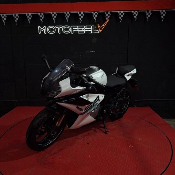 CFMOTO 250 SRS 2024 - Image 4