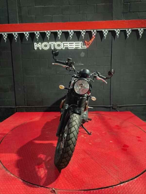 TRIUMPH STREET SCRAMBLER 900 - Image 3