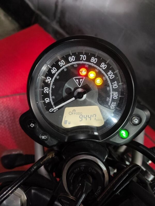TRIUMPH STREET SCRAMBLER 900 - Image 7