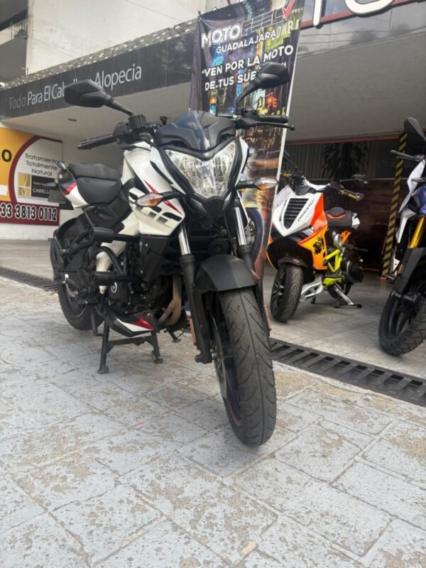 BAJAJ PULSAR NS 200 2023 - Image 3