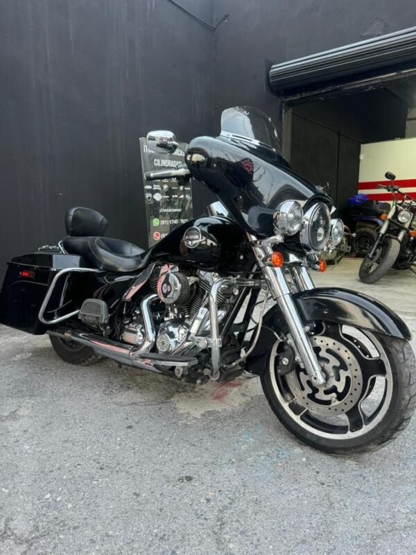 HARLEY DAVIDSON STREET GLIDE 2012 - Image 2