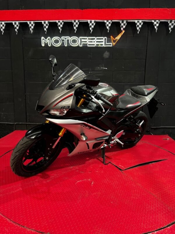 YAMAHA R3 2020 - Image 4