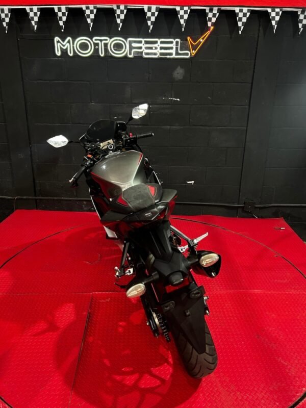 YAMAHA R3 2020 - Image 6