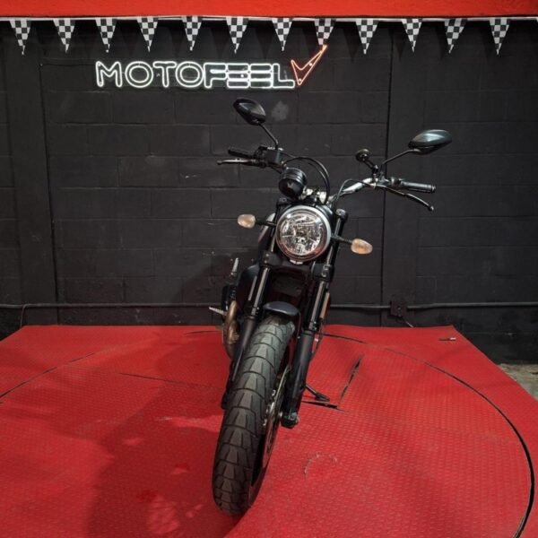 DUCATI SCRAMBLER STREET CLASSIC  2018 - Image 3