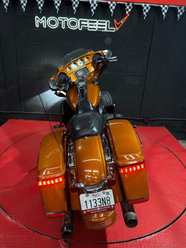 HARLEY DAVIDSON STREET GLIDE - Image 6
