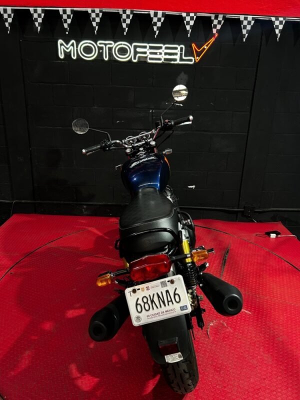 ROYAL ENFIELD INTERCEPTOR 650 2024 - Image 6
