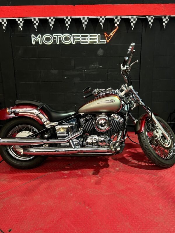 YAMAHA XVS 650 DRAG STAR