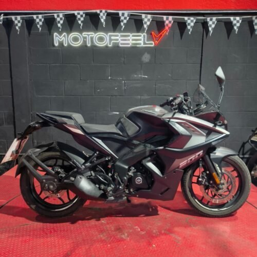 BAJAJ PULSAR RS 200 2022