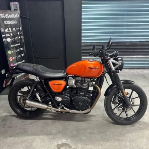 STREET TWIN 900 2020